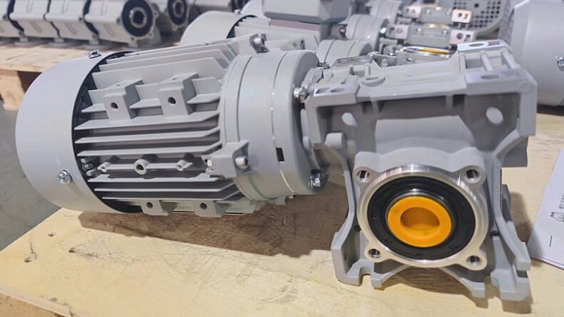 艾思捷蝸輪蝸桿減速機(jī)在哪些環(huán)境中比較適用？