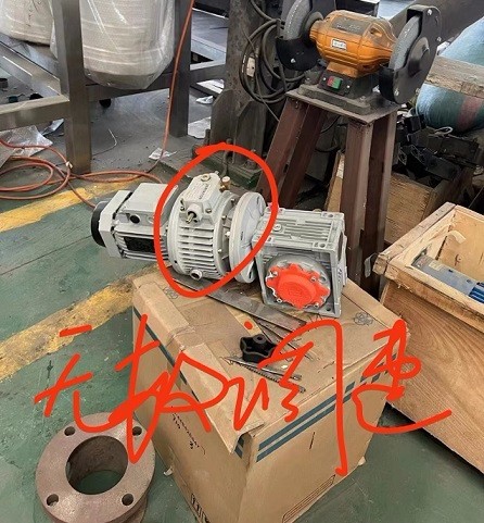 艾思捷蝸輪減速機配調速電機一體 (2).jpg