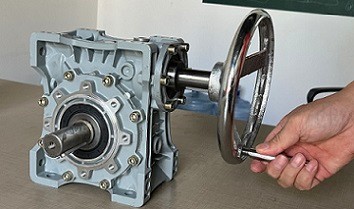 手搖蝸輪蝸桿減速機有什么功能呢？